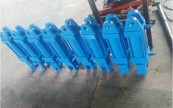 液壓油缸廠家 拆卸液壓油缸時要注意的事項(xiàng)